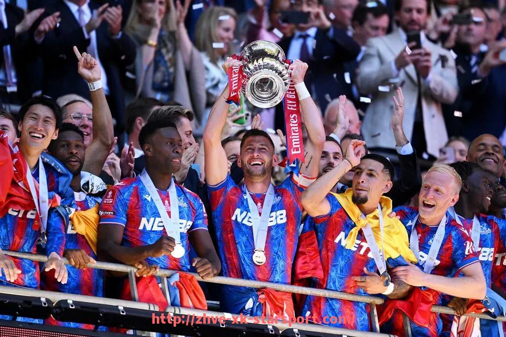 星空体育-英超球衣佩戴红花的传统及意义解析